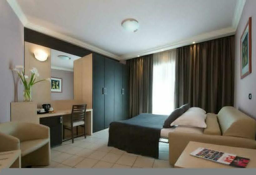 اتاق استاندارد سه نفره, Cdh Hotel La Spezia
