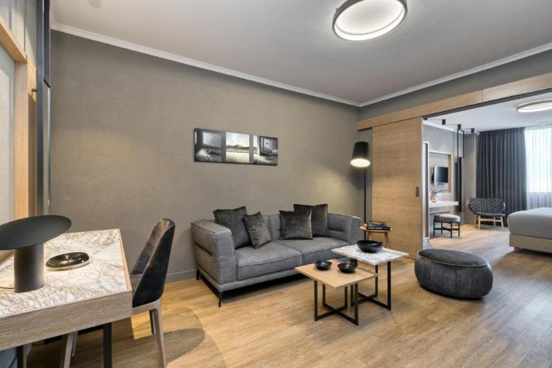 이그제큐티브 스위트, Porto Palace Hotel Thessaloniki