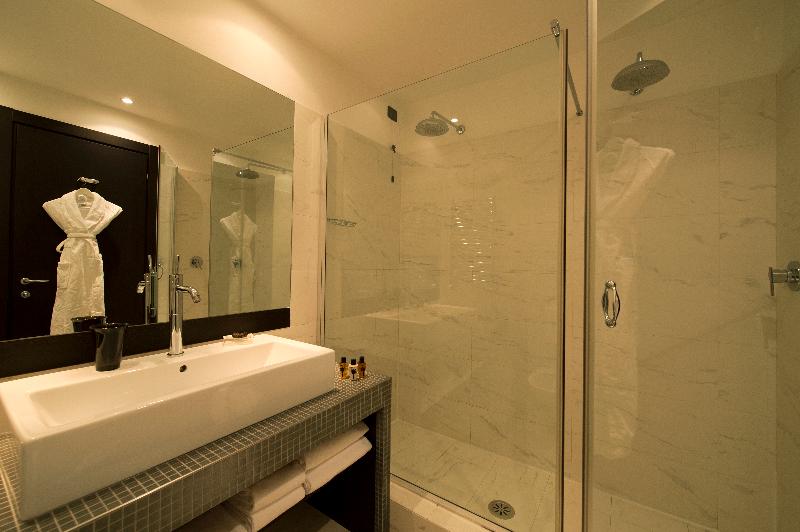 اتاق لوکس, Indigo Turin, An Ihg
