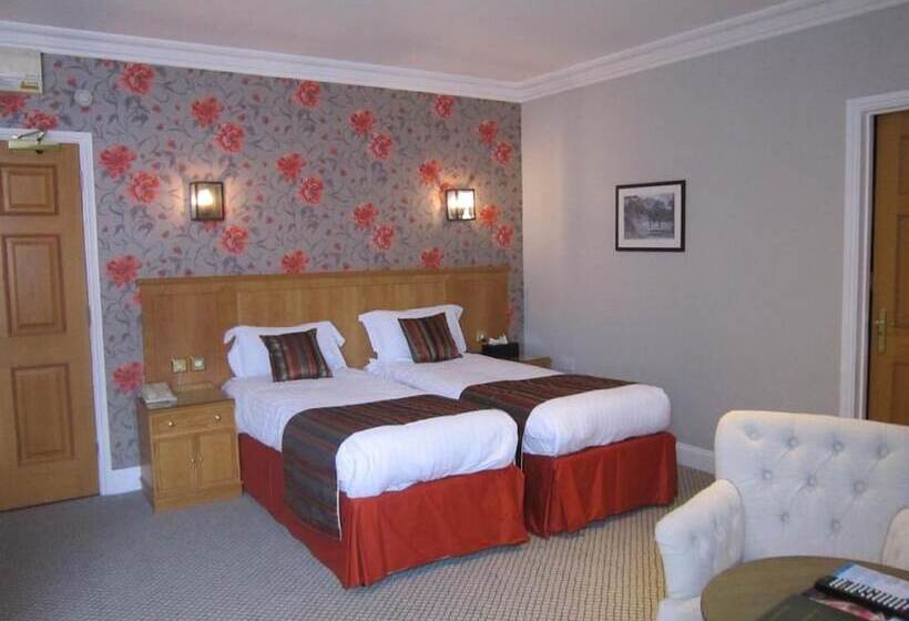 Номер Клуб, Whittlebury Hall And Spa
