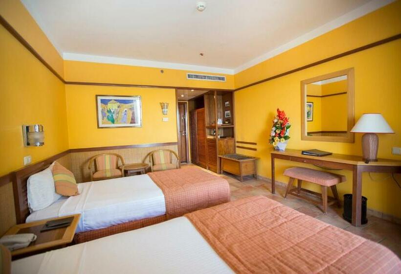 اتاق سوپریور با چشم‌انداز دریا, Lido Sharm Hotel Naama Bay