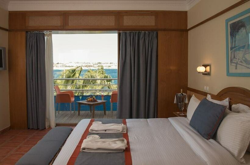 اتاق سوپریور با چشم‌انداز جانبی دریا, Lido Sharm Hotel Naama Bay