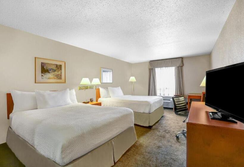 スイート, Days Inn By Wyndham Red Deer