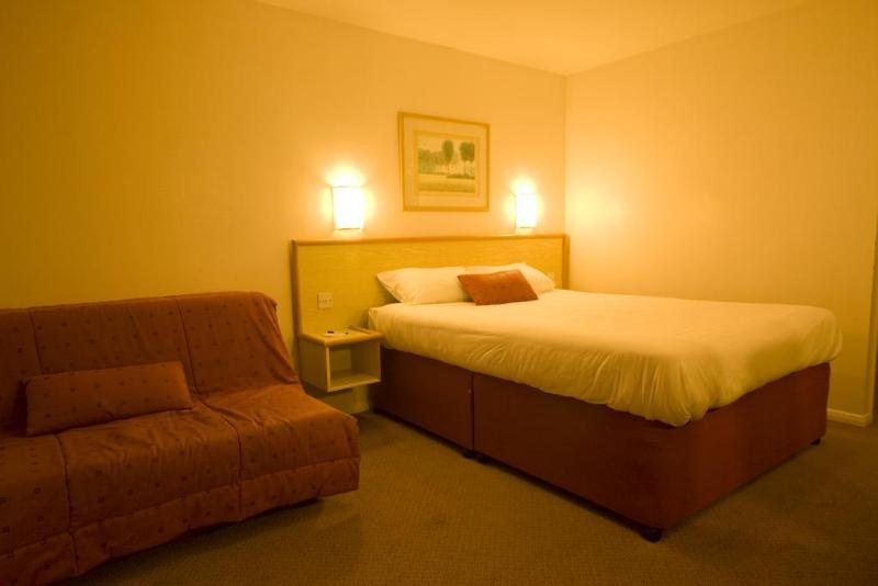 Номер Стандарт, Days Inn Hotel Sedgemoor
