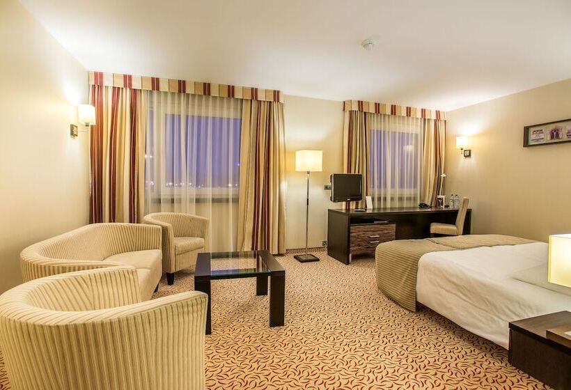 Полулюкс, Qubus Hotel Kielce