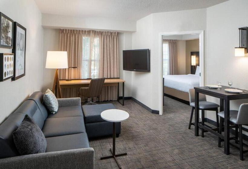 מיטת קינג בסוויטה, Residence Inn By Marriott Cape Canaveral Cocoa Beach