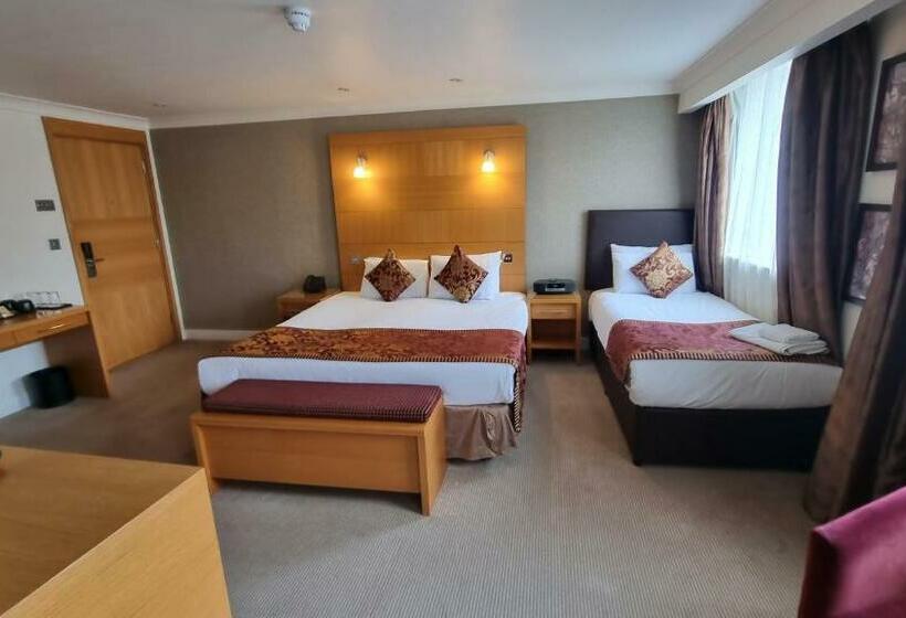 Tripla Executive, The Park City Grand Plaza Kensington