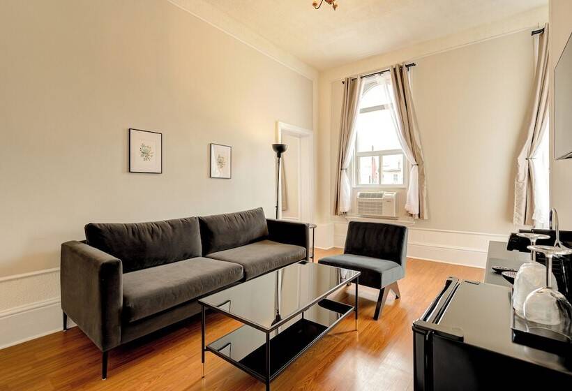 주니어 스위트, The Windsor Hotel By Hoco Hotels Collection