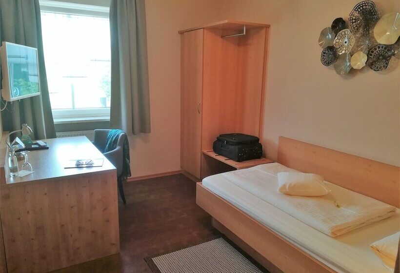 标准单人间, Landgasthof Euringer