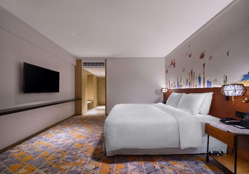 Люкс Кровать Кинг, Hilton Garden Inn Guangzhou Tianhe