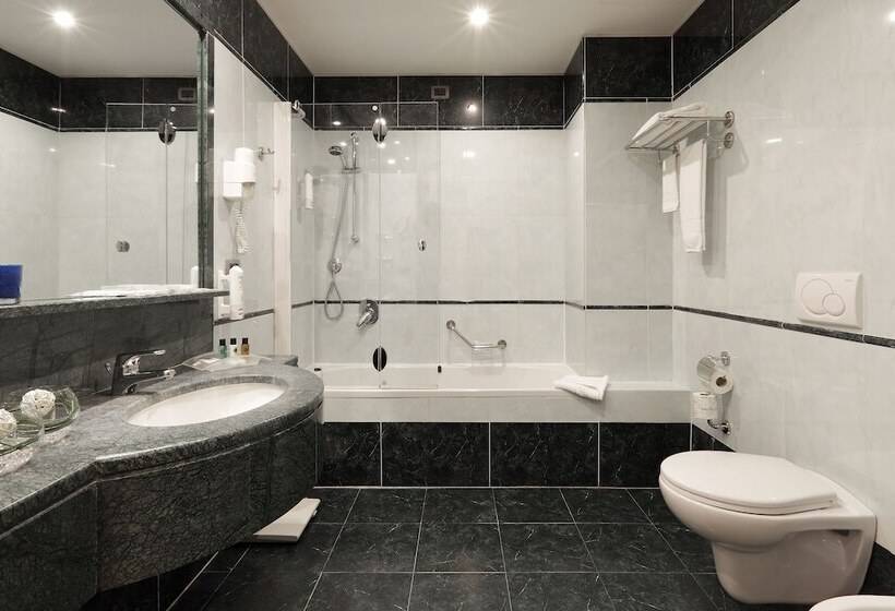 سوییت, Holiday Inn Turin Corso Francia, An Ihg