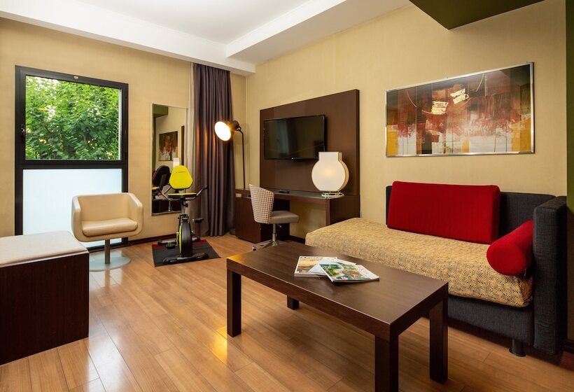 سوییت, Holiday Inn Turin Corso Francia, An Ihg