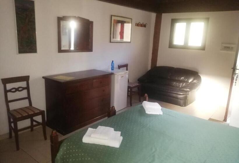 اتاق استاندارد, Holiday Residence