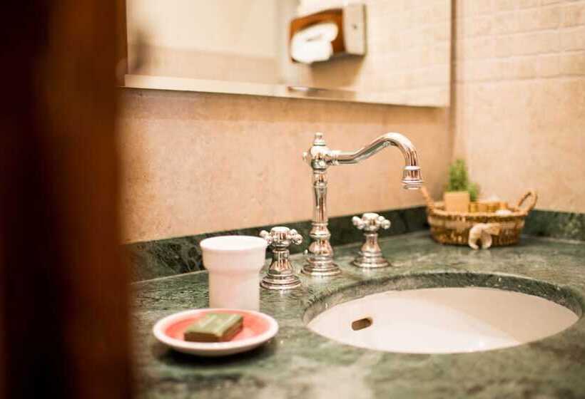 スタンダード４人部屋, Palazzo Del Capitano Wellness & Relais   Luxury Borgo Capitano Collection