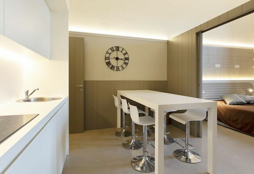 سوییت لوکس, Palazzo Dei Ciompi Suites