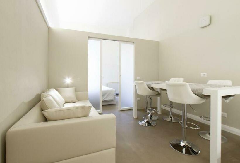 سوئیت دلوکس 2 خوابه, Palazzo Dei Ciompi Suites