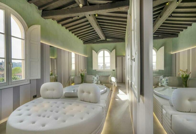 1 Bedroom Penthouse Apartment, Palazzo Dei Ciompi Suites