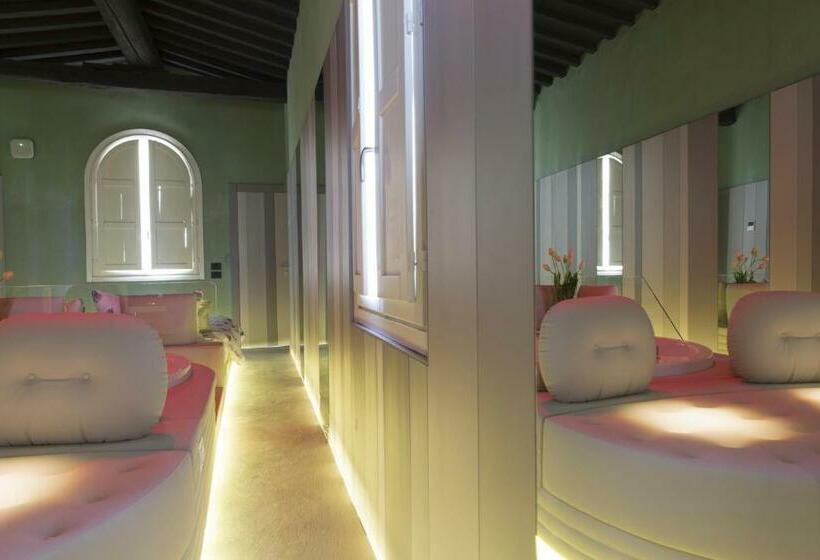 1 Bedroom Penthouse Apartment, Palazzo Dei Ciompi Suites