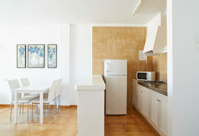 サイドシービュー１ベッドルームアパートメント, Apartamentos San Antonio Beach