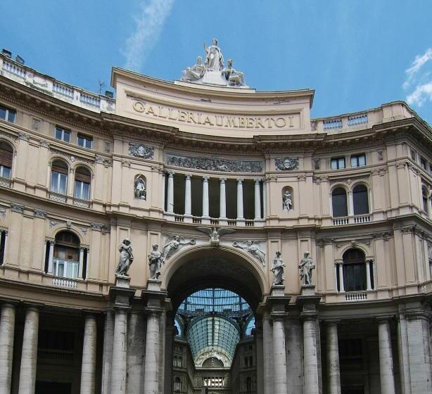 豪华房间, Art Resort Galleria Umberto