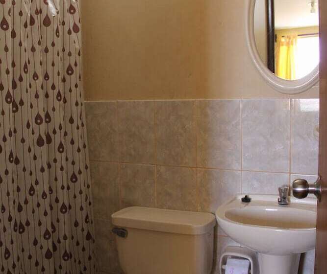 スタンダードトリプルルーム, Hostal Tambo Colorado