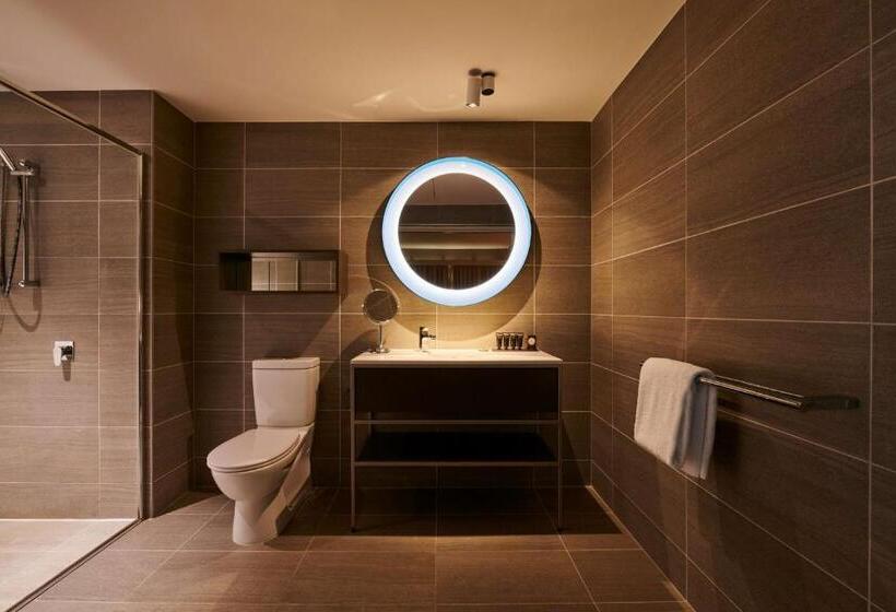 غرفة كلاسيكية سرير كينج, Kurrajong Canberra