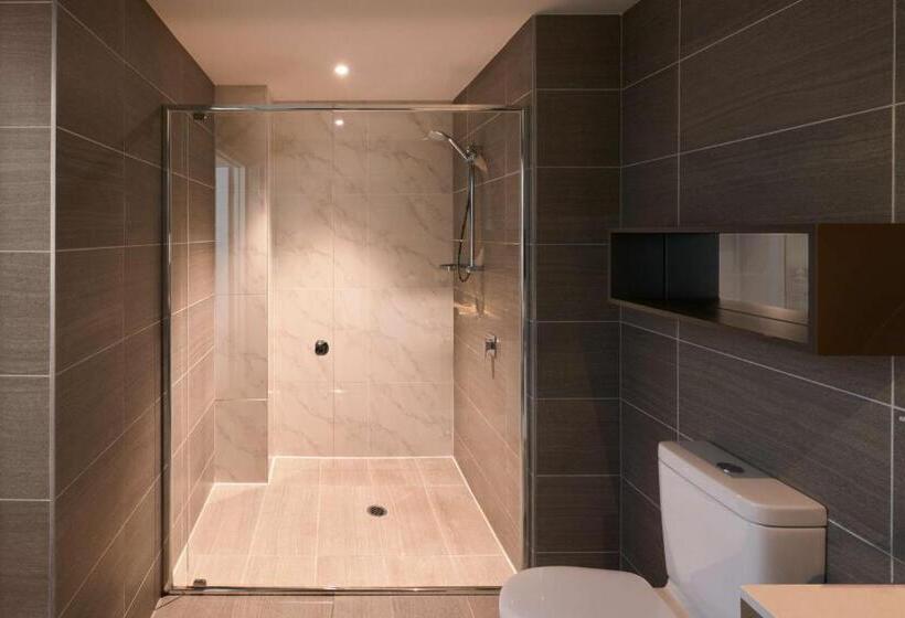 غرفة قياسية سرير كينج, Kurrajong Canberra