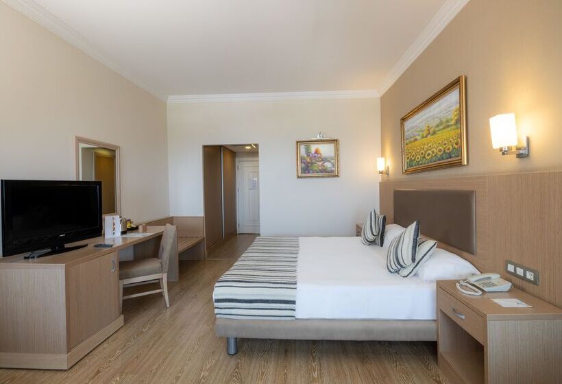 Номер Стандарт, Crystal Tat Beach Golf Resort & Spa - Ultimate All Inclusive