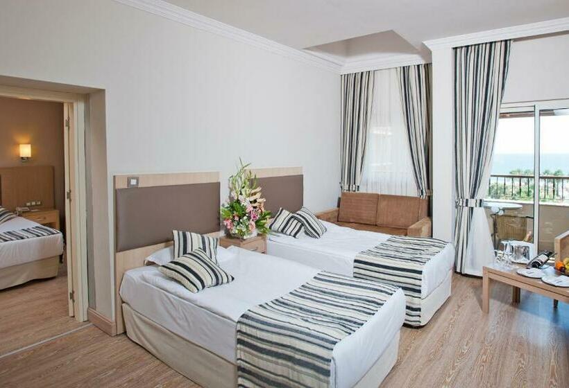 Семейный Номер, Crystal Tat Beach Golf Resort & Spa - Ultimate All Inclusive