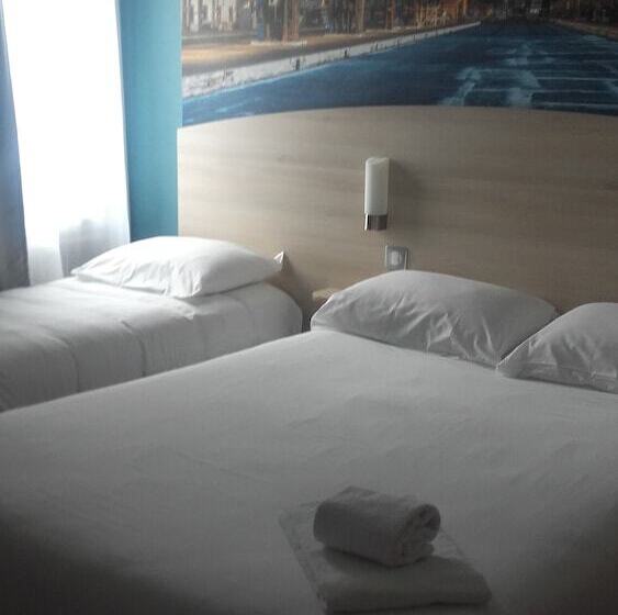 Номер Стандарт Трехместный, Brit Hotel La Rochelle Périgny