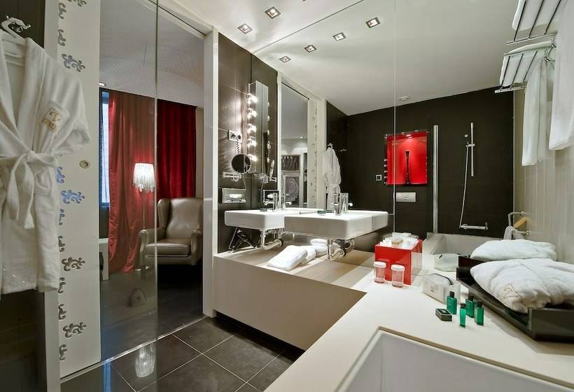 Habitación Superior, Vincci Via 66