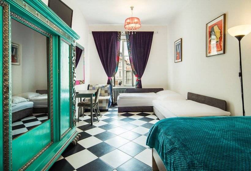 Номер Стандарт Совместная Ванная, Old Town Kanonia Hostel & Apartments