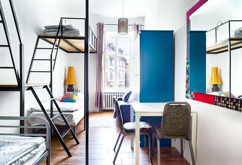 اتاق استاندارد با سرویس بهداشتی مشترک, Old Town Kanonia Hostel & Apartments