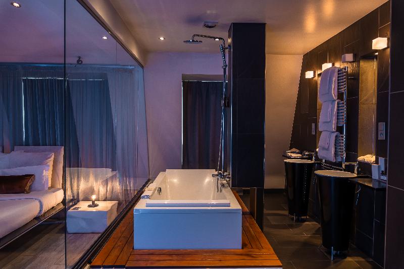 سوییت, Kube Hotel Paris
