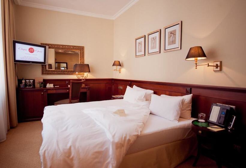 اتاق استاندارد, Opera Hotel   The Leading Hotels Of The World