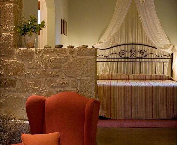 Люкс Премиум, Katalagari Country Suites