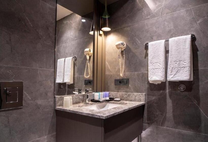 سوییت, Arts Hotel Taksim