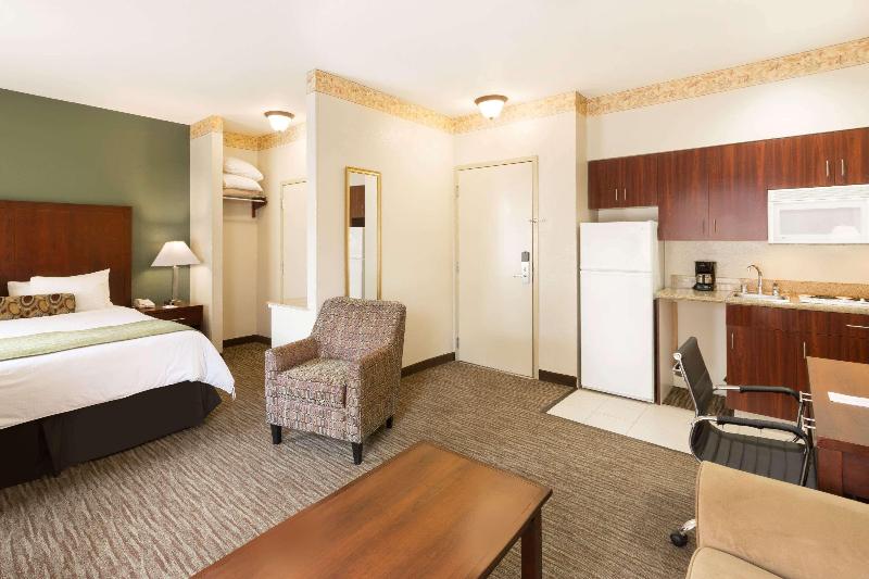 Люкс Кровать Кинг, Hawthorn Suites By Wyndham Rancho Cordova/folsom