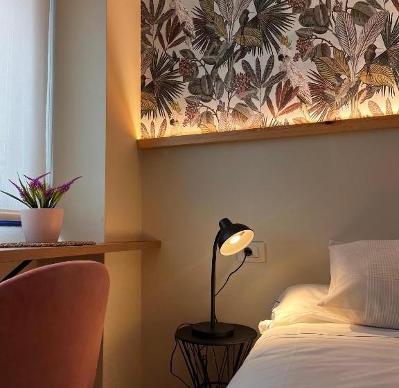 스탠다드 트리플 룸, Hostal La Poetisa   Auto Check In