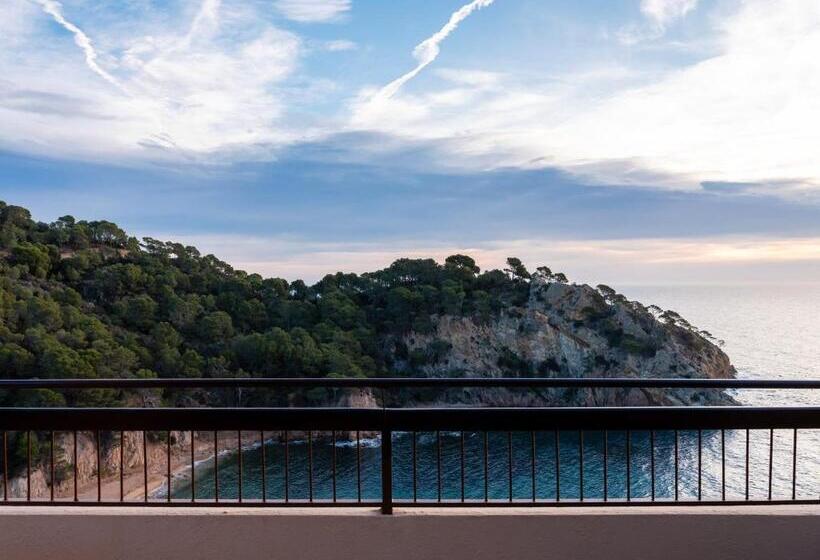 전망 주니어 스위트, Zel Costa Brava