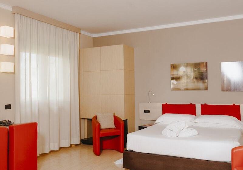 Номер Стандарт Трехместный, Joivy Together Florence Urban Resort