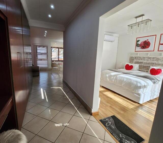Люкс, Fm Guest Lodge Comfort, Tranquility & Peace Of Mind