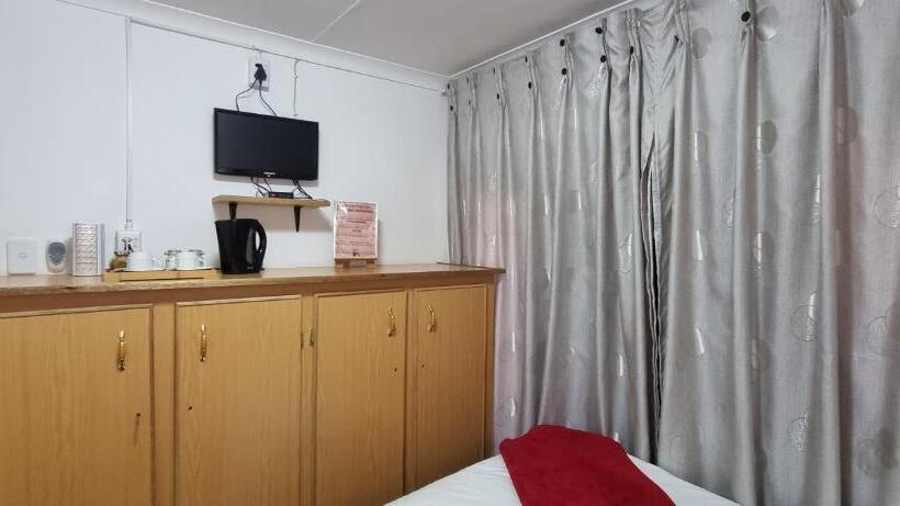Номер Стандарт Совместная Ванная, Fouriestreet 199 Bed And Breakfast