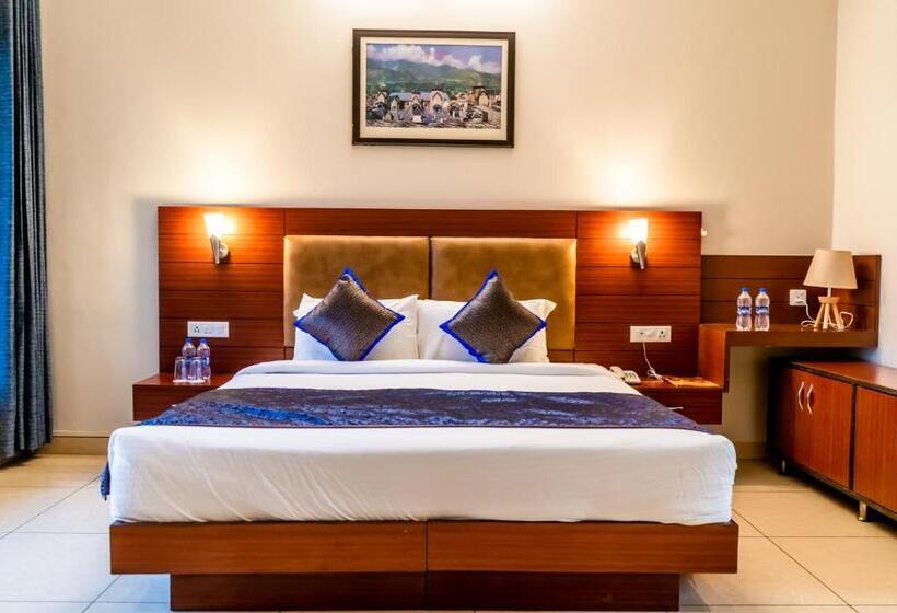 수피리어 룸, Justa Palampur Resort & Convention Centre