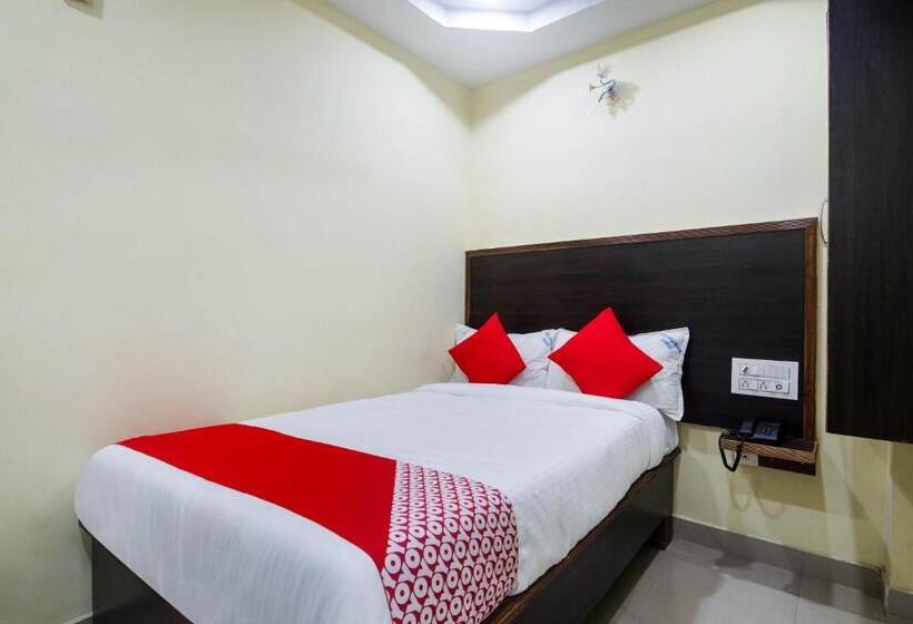 ベーシックルーム, Durga Bhavani Residency