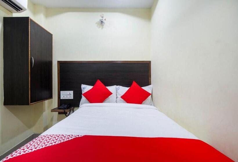 ベーシックルーム, Durga Bhavani Residency