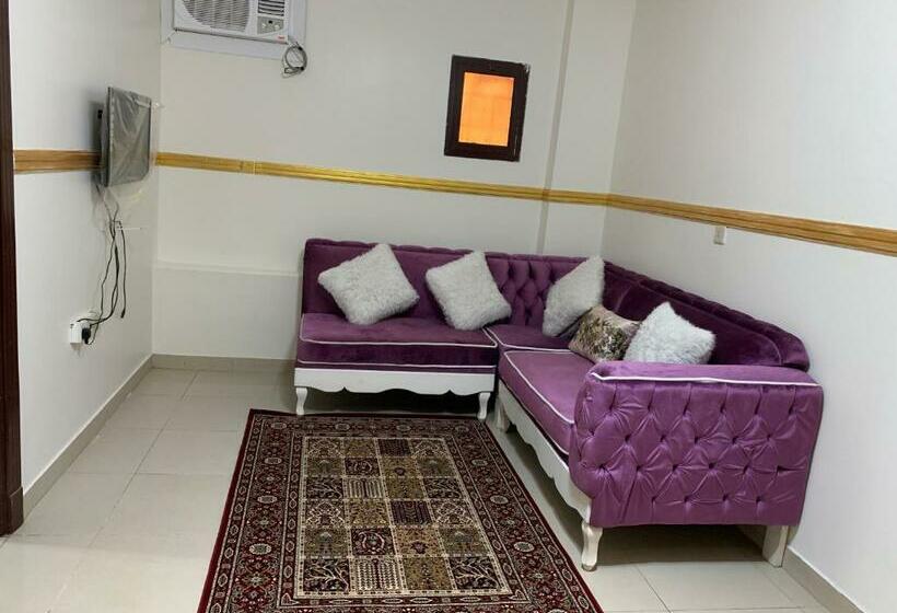 Семейное Студио, Al Quba Al Thahbia Hotel Suites 2