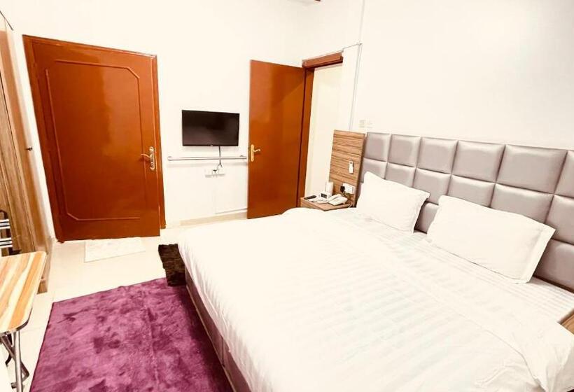 Семейное Студио, Al Quba Al Thahbia Hotel Suites 2