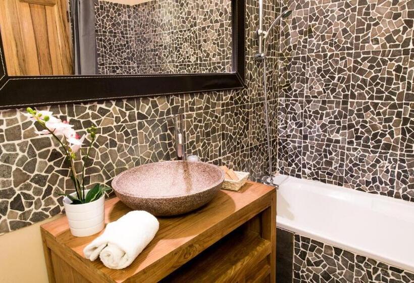 Апартаменты 1 Спальня с Балконом, Hôtel Domaine Le Milos