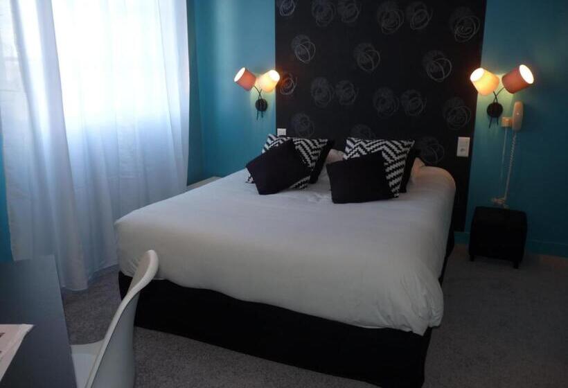 Номер Комфорт, Hôtel Patton